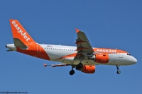 easyJet A319 OE-LKP