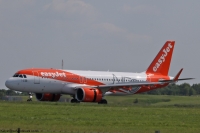 easyJet Europe A320 OE-LSF