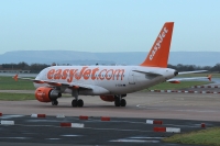 Easyjet A319 G-EZDM