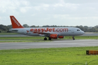 Easyjet A320 G-EZUV