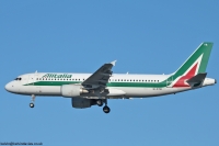 Alitalia A320 EI-DTB