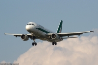Alitalia A320 EI-DTC
