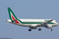 Alitalia A320 EI-EIB