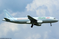 Alitalia A320 EI-DSA