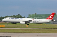 Turkish Airlines A321 TC-JRT