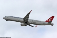 Turkish Airlines A321 TC-JST