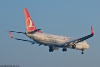 Turkish Airlines 737NG TC-JYN
