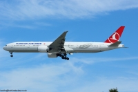 Turkish Airlines 777 TC-LKC