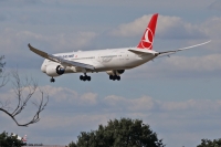 Turkish Airlines 787 TC-LLC