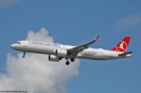 Turkish Airlines A321 TC-LTE