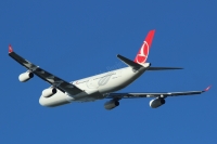 Turkish Airlines A340 TC-JDM