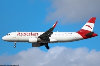 Austrian Airlines A320 OE-LZF