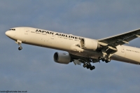 Japan Airlines 777 JA738J