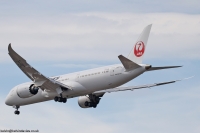 Japan Airlines 787 JA877J
