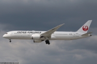 Japan Airlines 787 JA881J