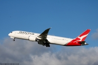 Qantas 787 VH-ZNM