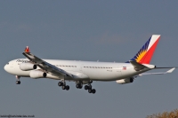 Philippine Airlines A340 RP-C3438