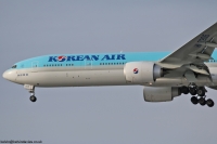 Korean Air 777 HL7205