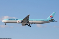 Korean Airlines 777 HL8007