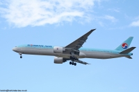 Korean Air 777 HL8008