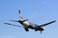 Air New Zealand 777 ZK-OKQ