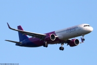 Wizz Air UK A321 G-WUKR