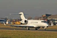 International Jet Management Challenger 300 OE-HHH