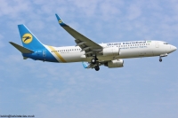 Ukraine International 737 UR-PSC