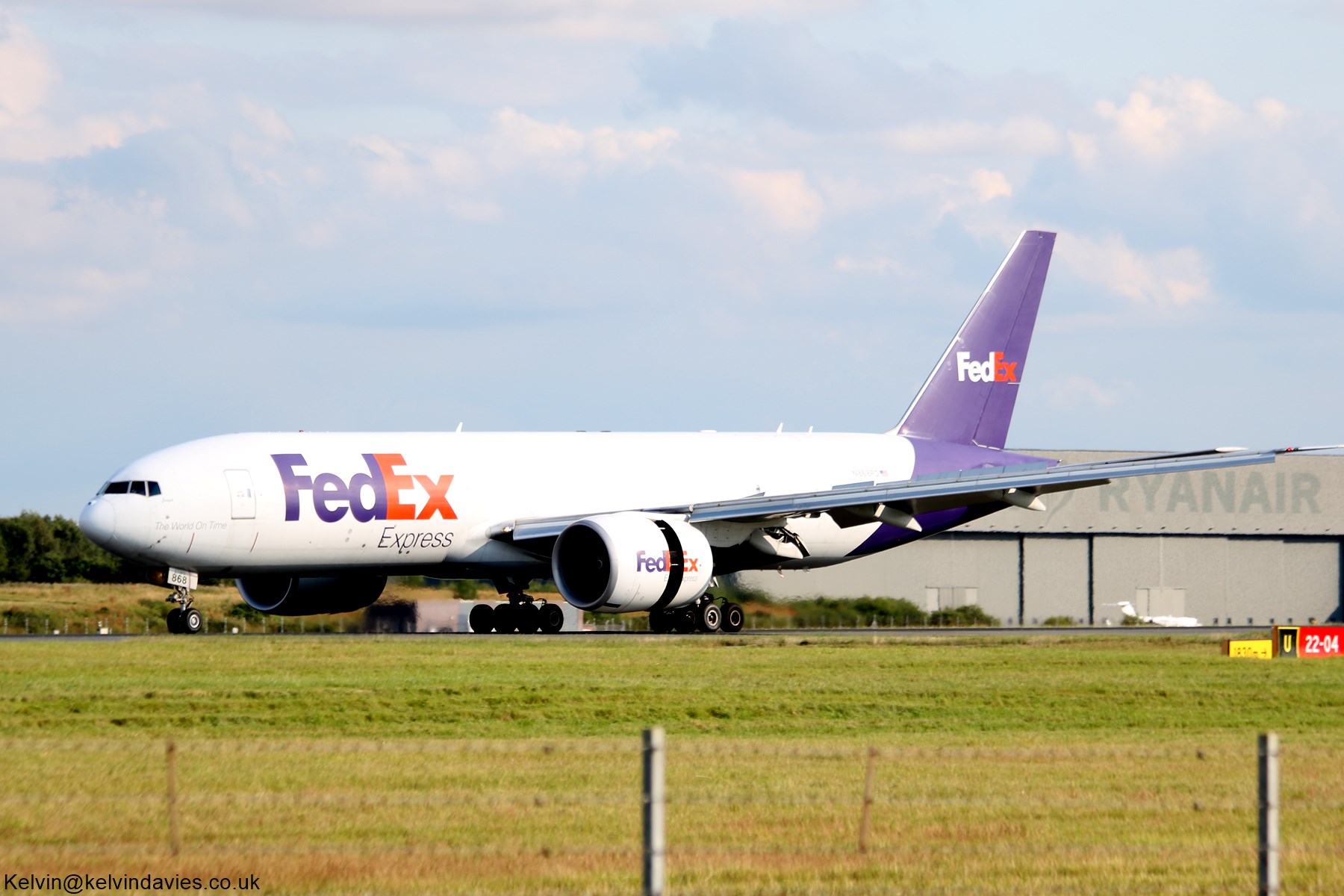 FedEx Express 777F N868FD