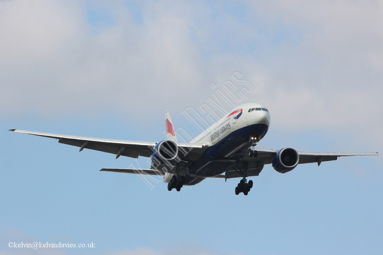 British Airways 777 G-YMMT