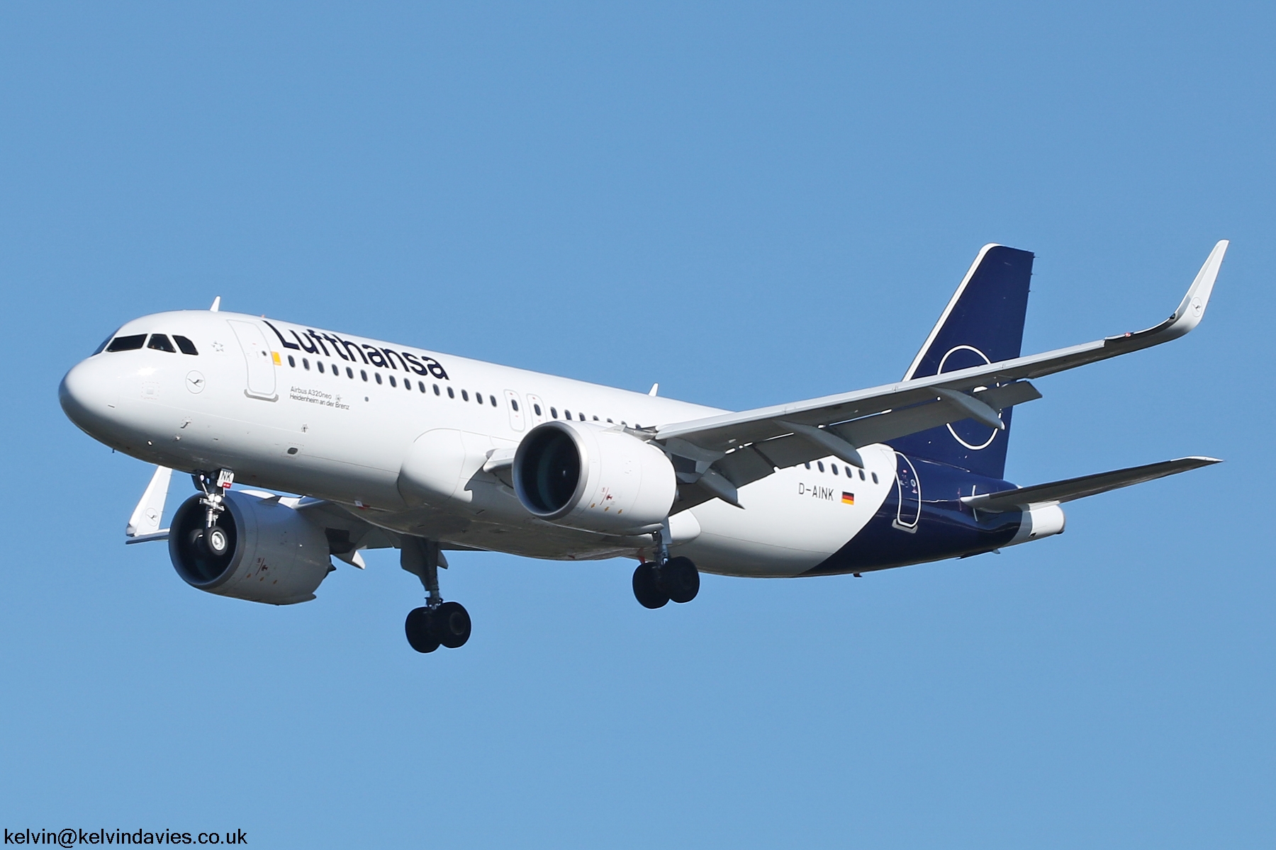 Lufthansa A320 D-AINK