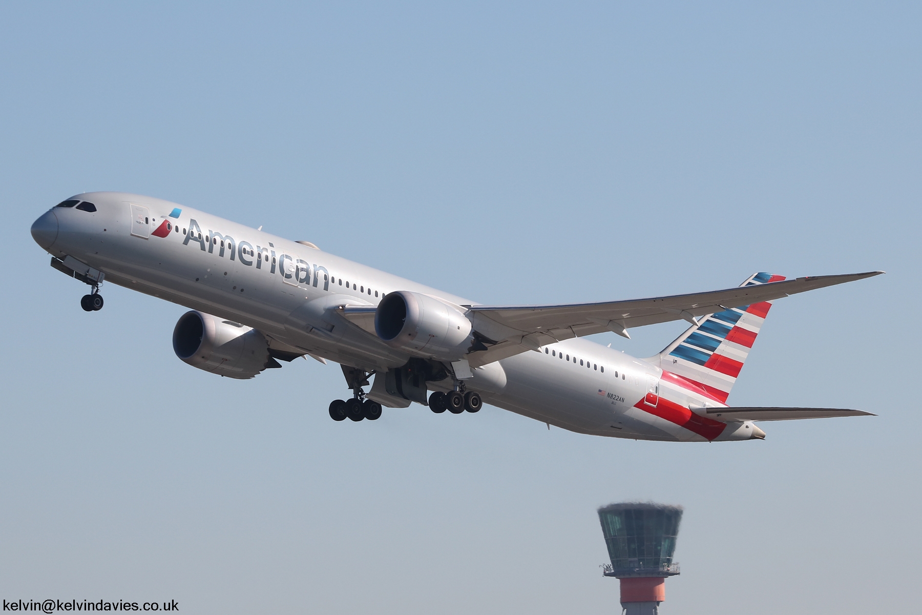 American Airlines 787 N822AN