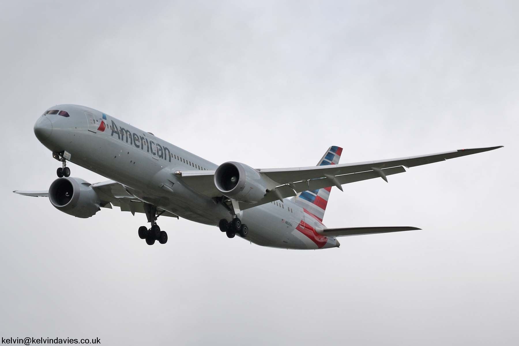 American Airlines 787 N825AA