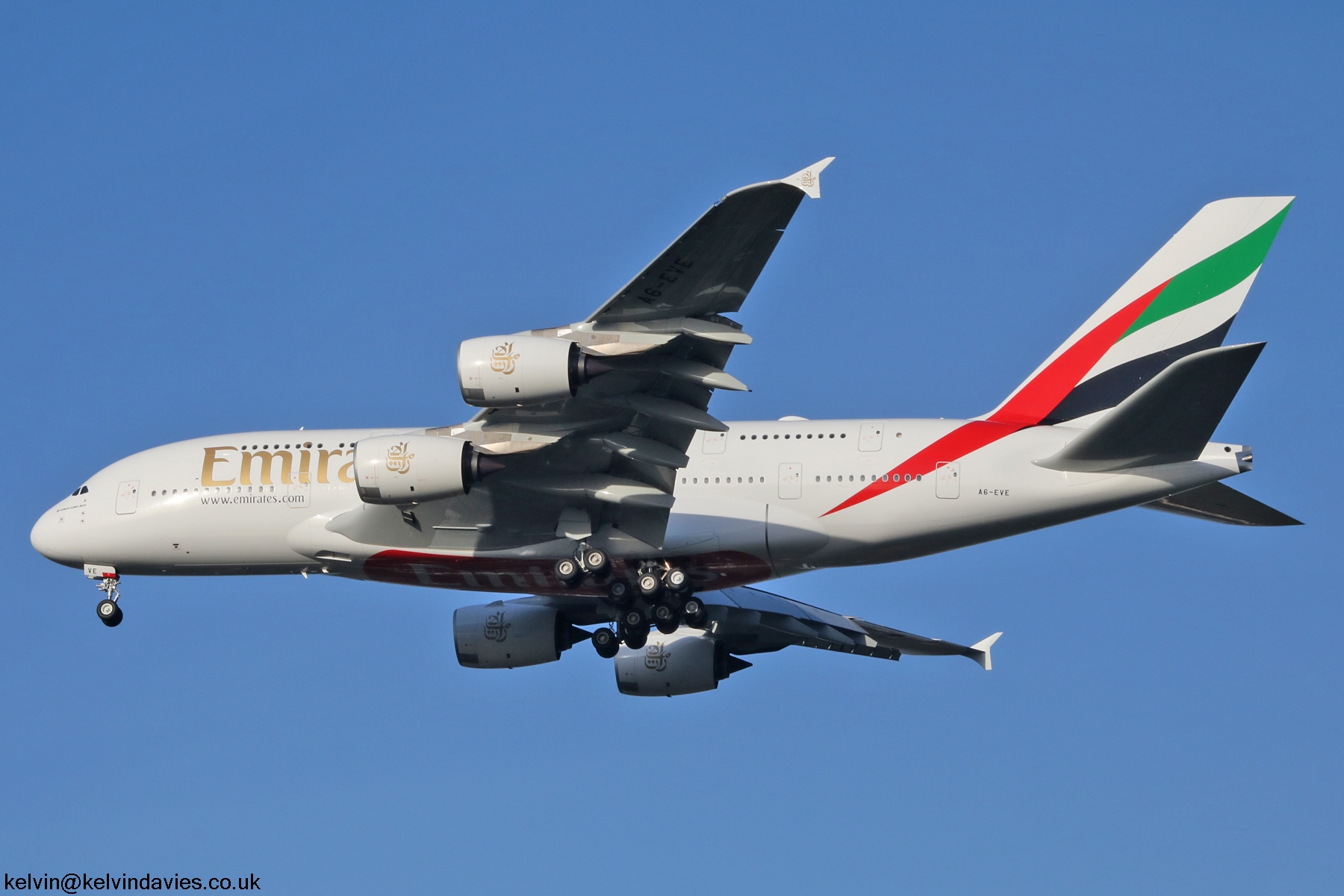 Emirates A380 A6-EVE