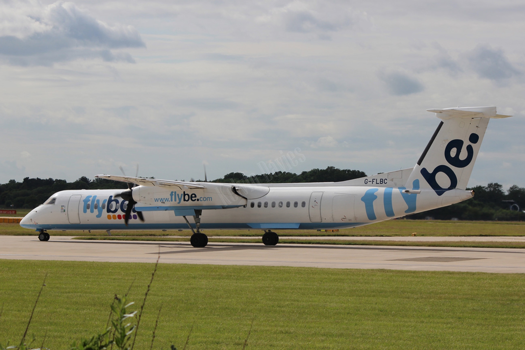 Flybe Dash 8 G-FLBC