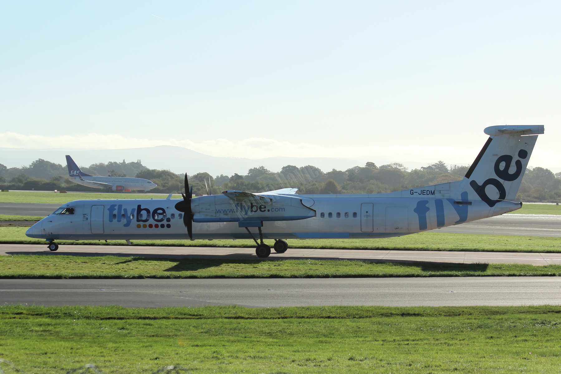 Flybe Dash 8 G-JEDM