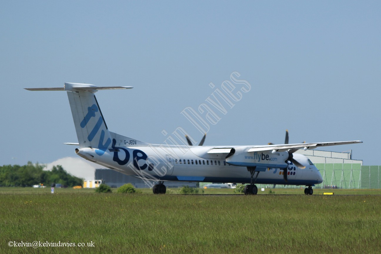 Flybe Dash 8 G-JEDV