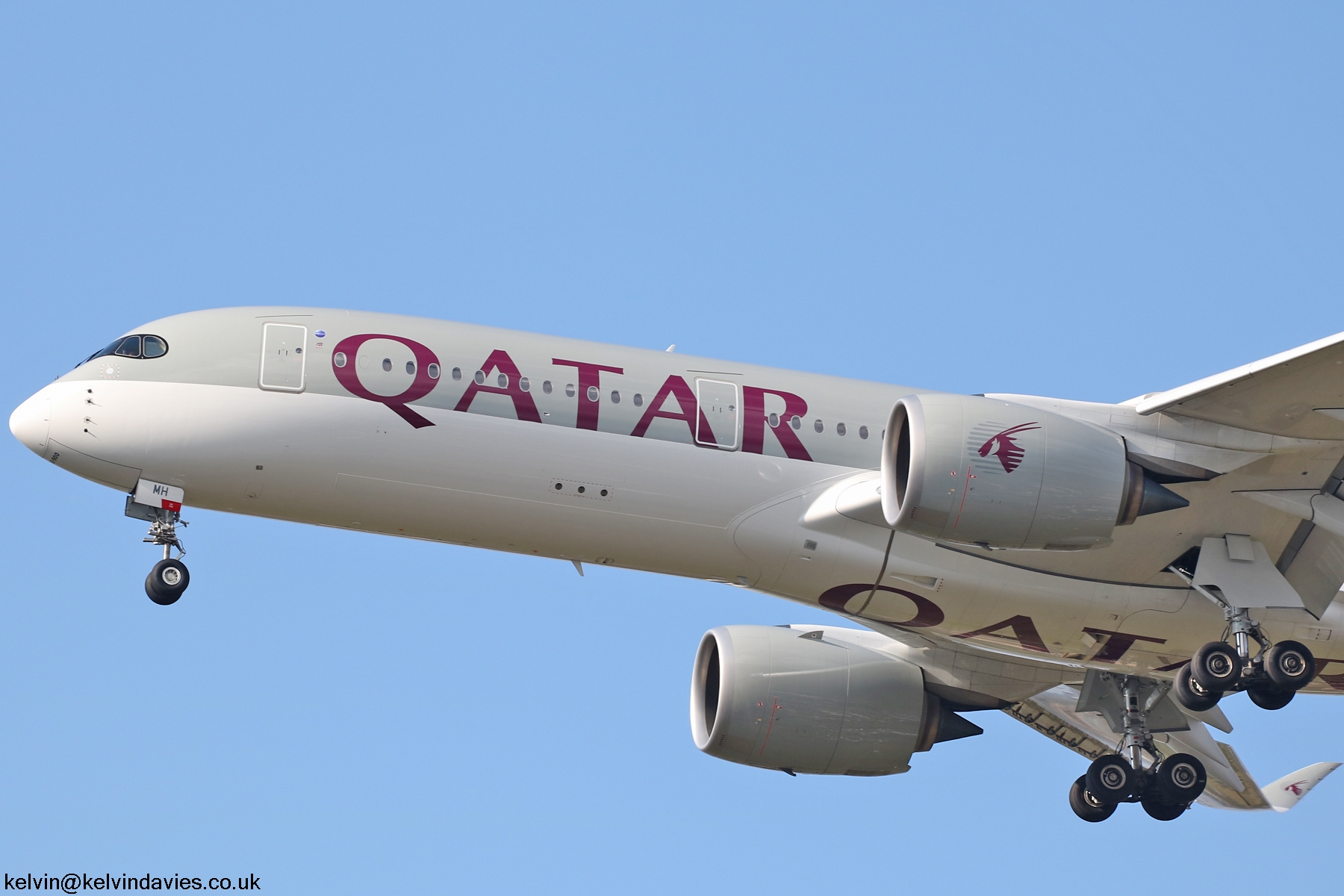 Qatar Airways A350 A7-AMH