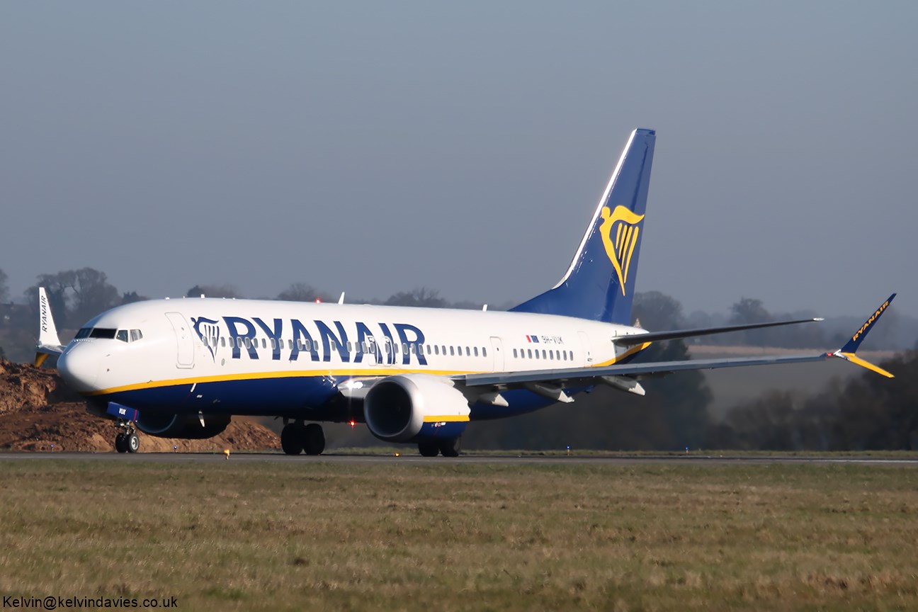 Ryan Air/Malta Air 737MAX-8 9H-VUK