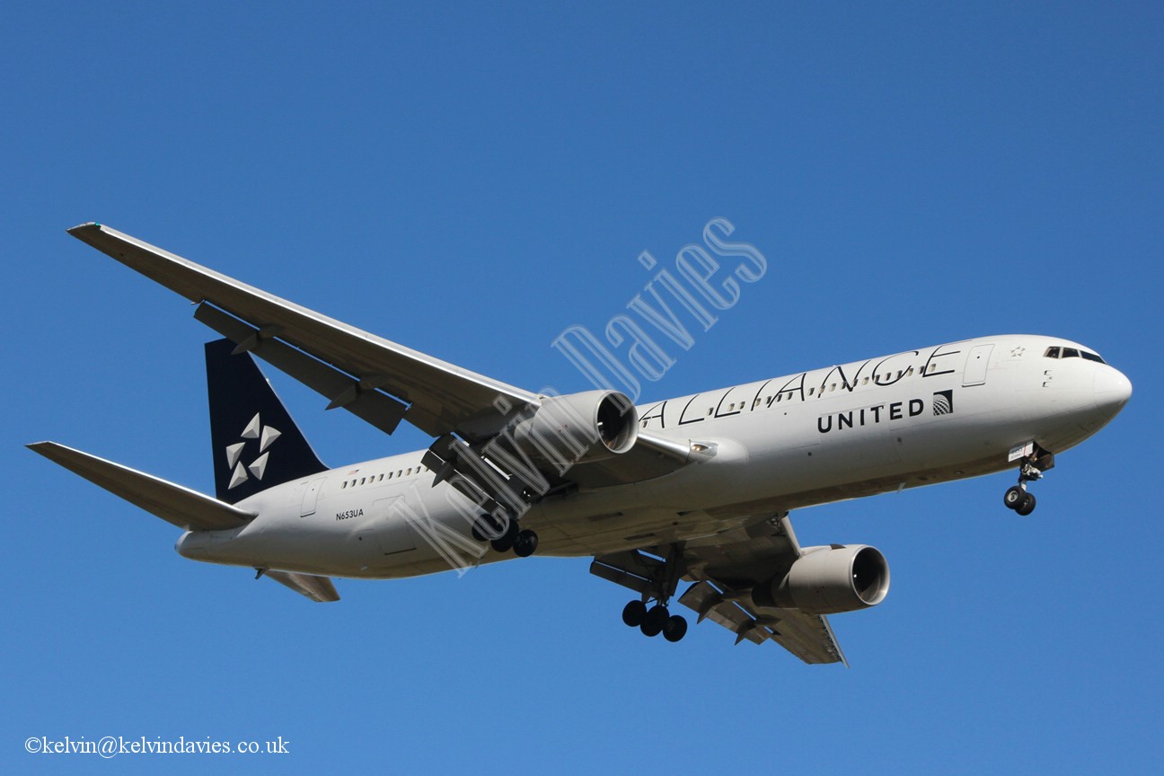 United Airlines 767 N653UA