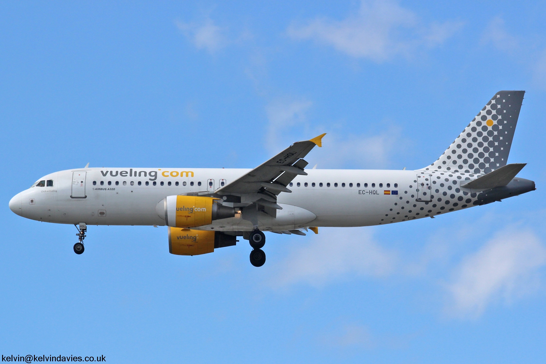 Vueling Airlines EC-HQL