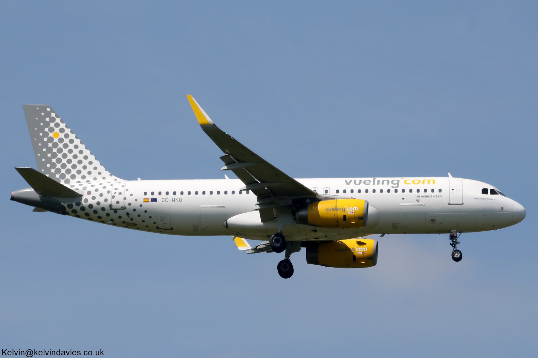 Vueling Airlines A320 EC-MKO