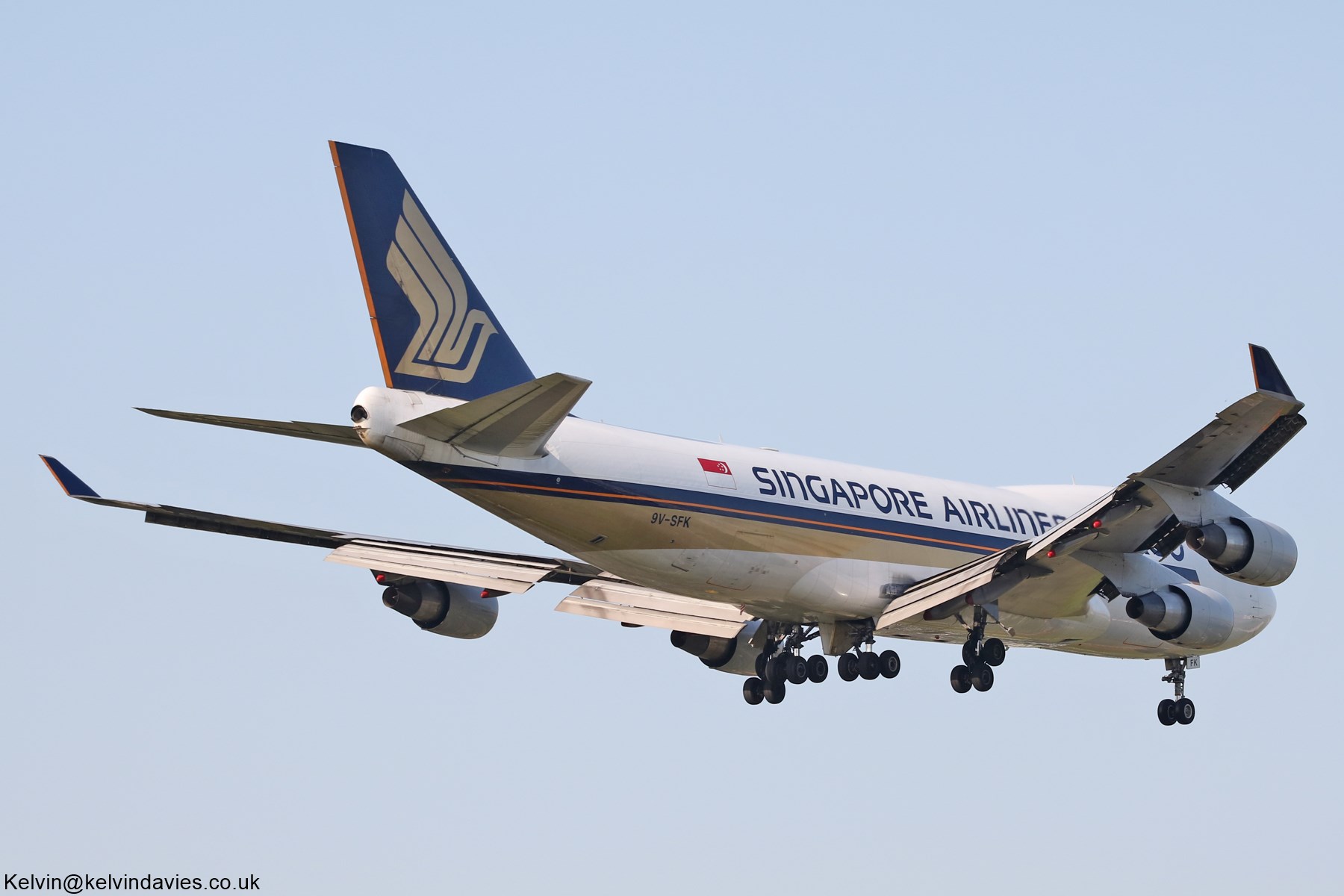 Singapore Airlines Cargo 747 9V-SFK