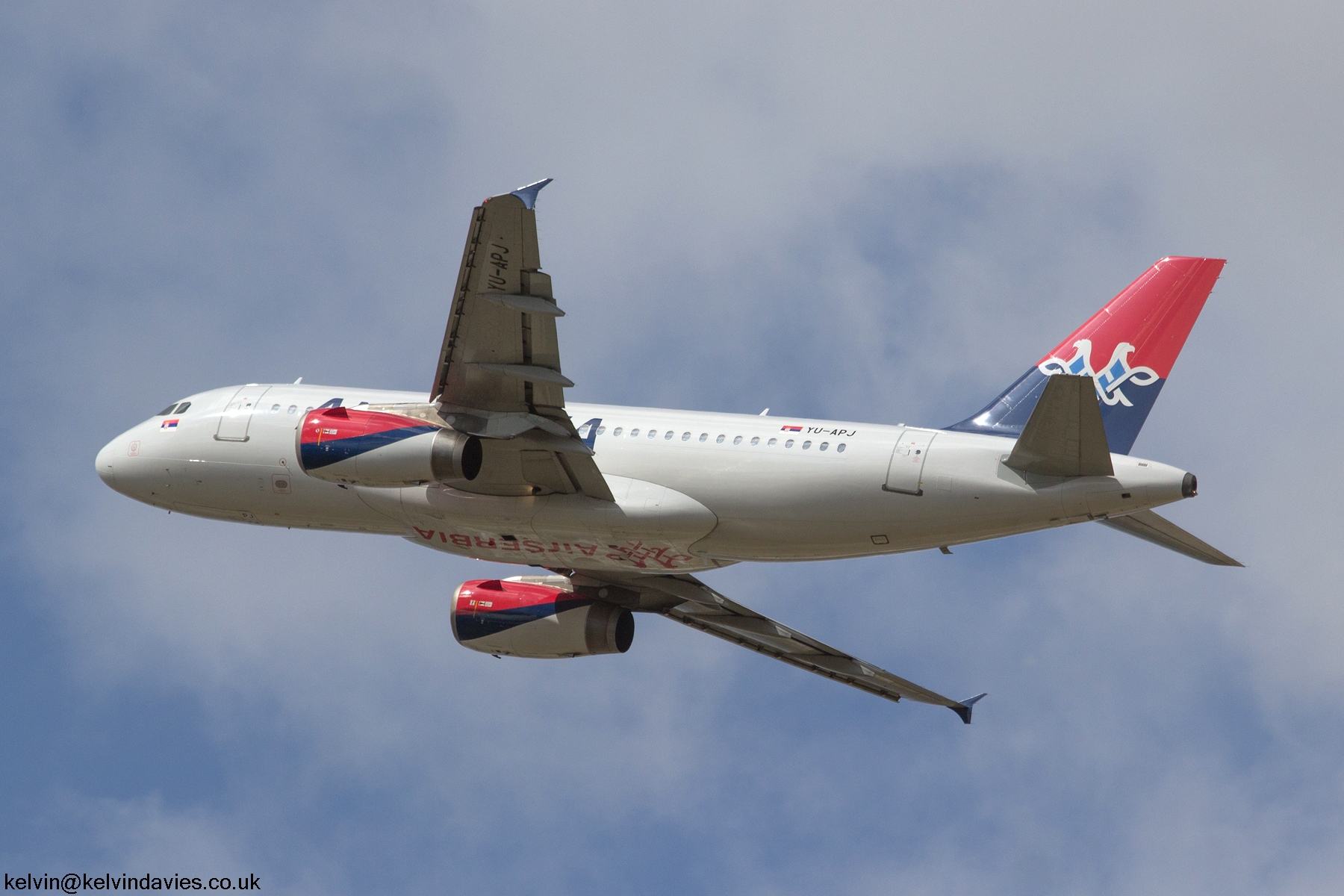 Air Serbia A319 YU-APJ