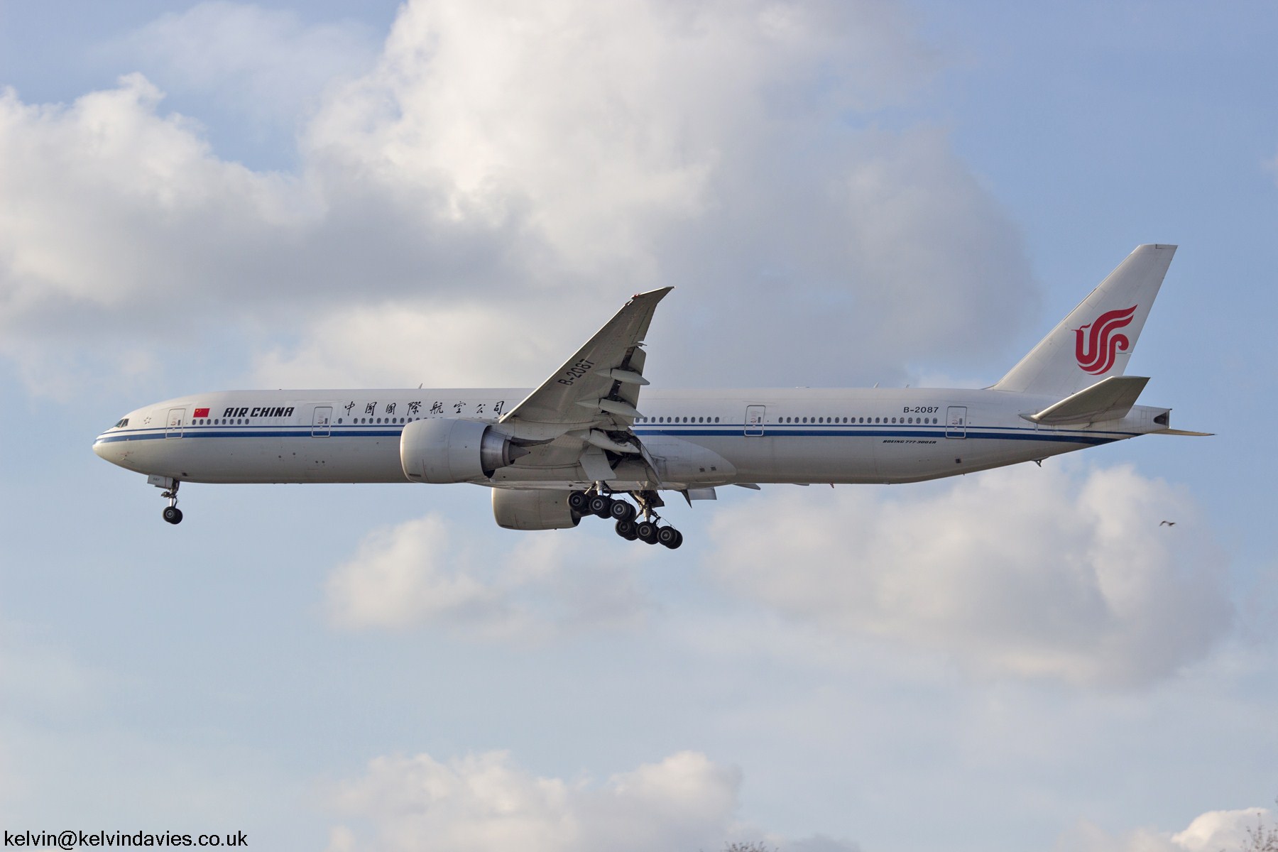 Air China 777 B-2087