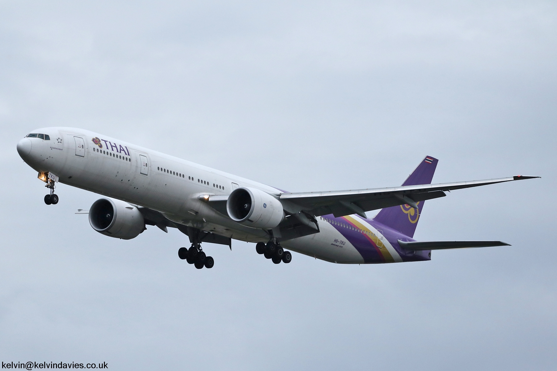 Thai Airways 777 HS-TKU