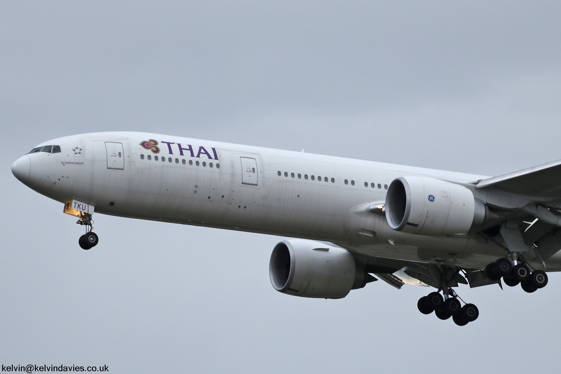 Thai Airways 777 HS-TKU