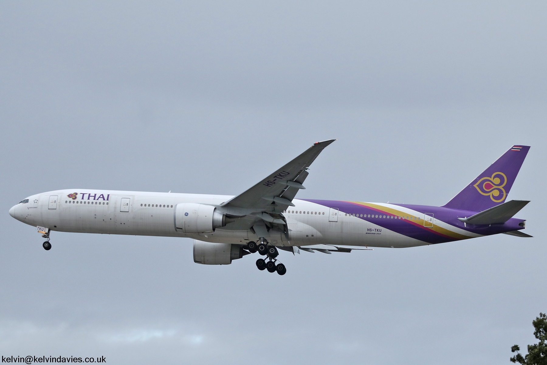 Thai Airways 777 HS-TKU