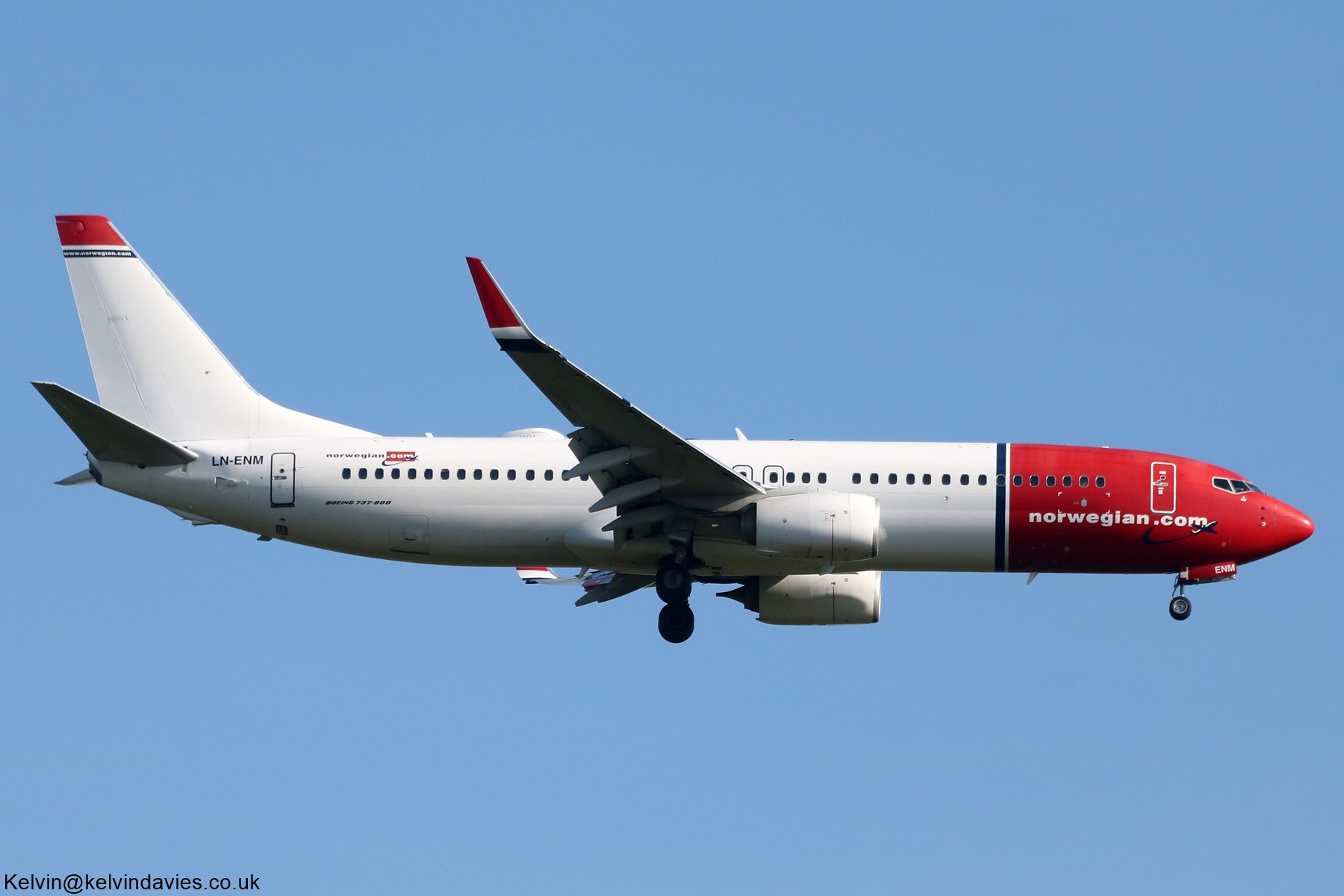 Norwegian 737NG LN-ENM