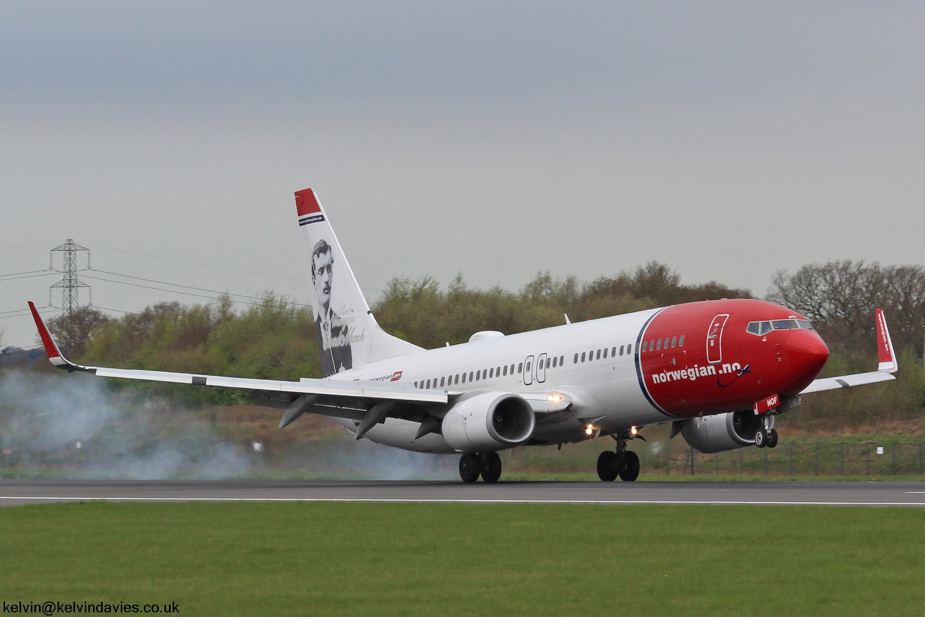 Norwegian 737NG LN-NOF